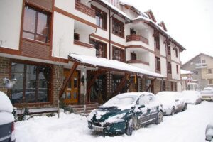 Hotel-Friends-external-photo