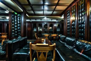 Hotel-Friends-11-Lobby-bar